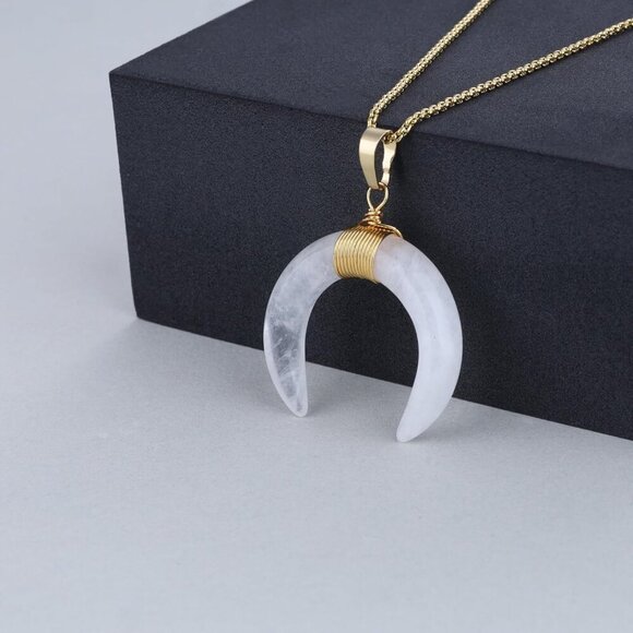 Women's Crystal Necklace, Crescent Moon Pendant Necklace for Women - Picture 4 of 5